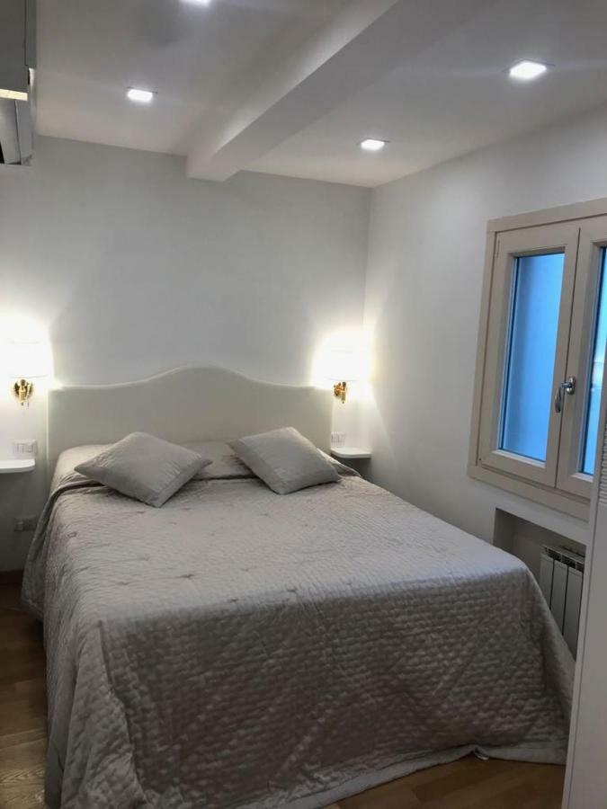 Rome Dreaming House Apartment ภายนอก รูปภาพ